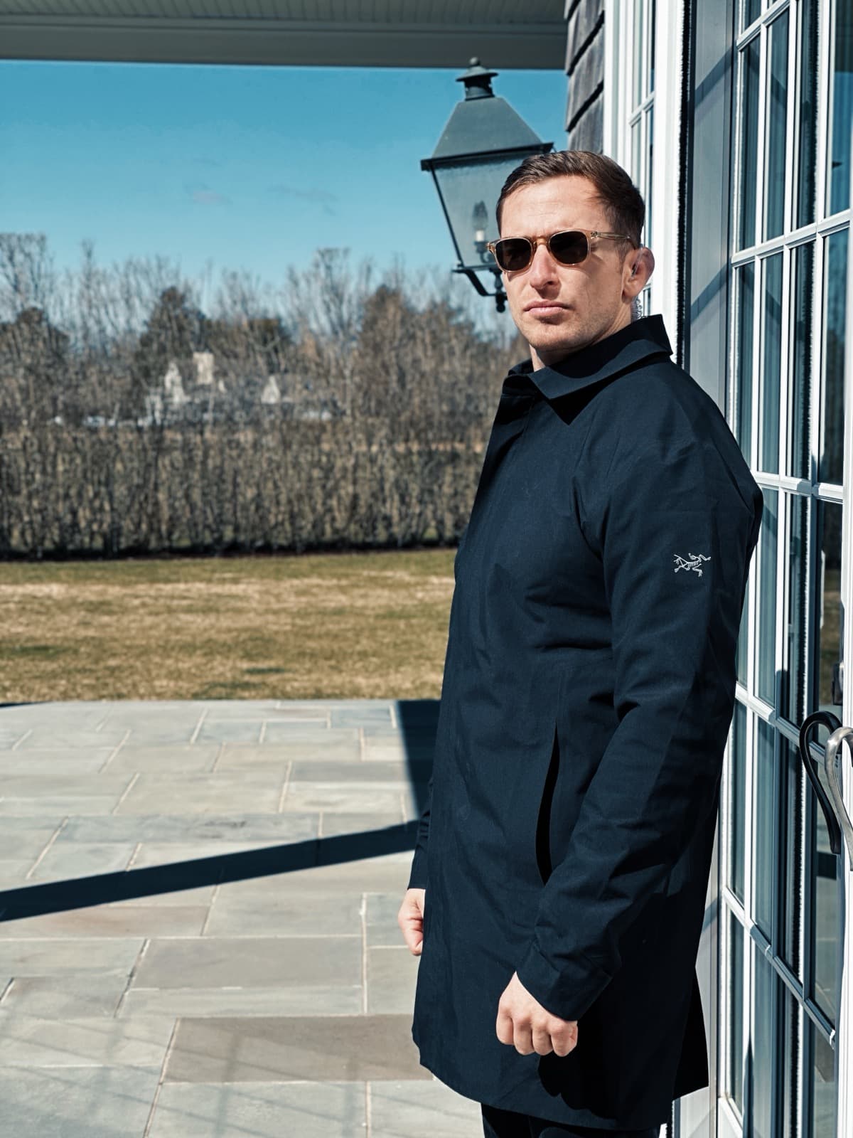 Agent on post at Hamptons estate